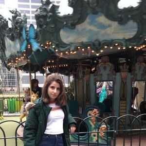 Meet your Posher, Catherine